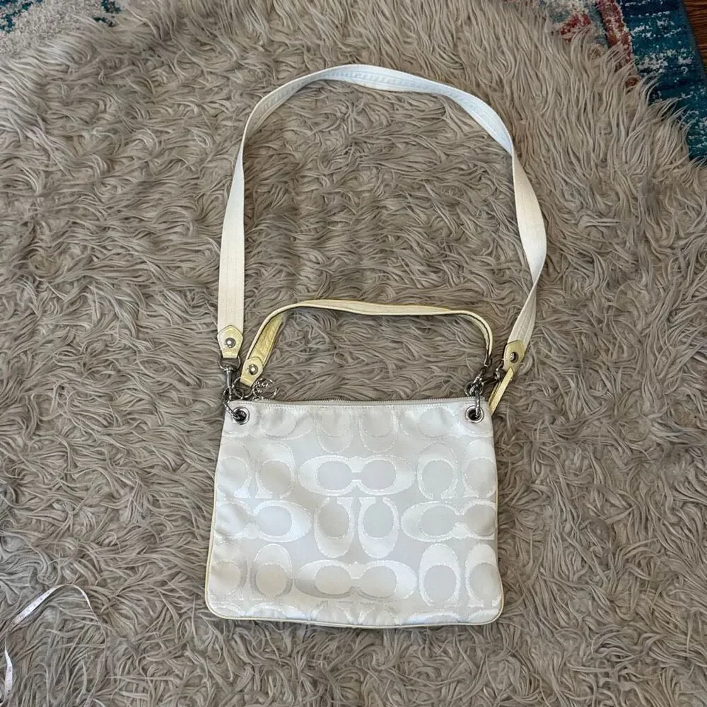 Coach Poppy Ivory with Metallic Signature Cream Shoulder Bag